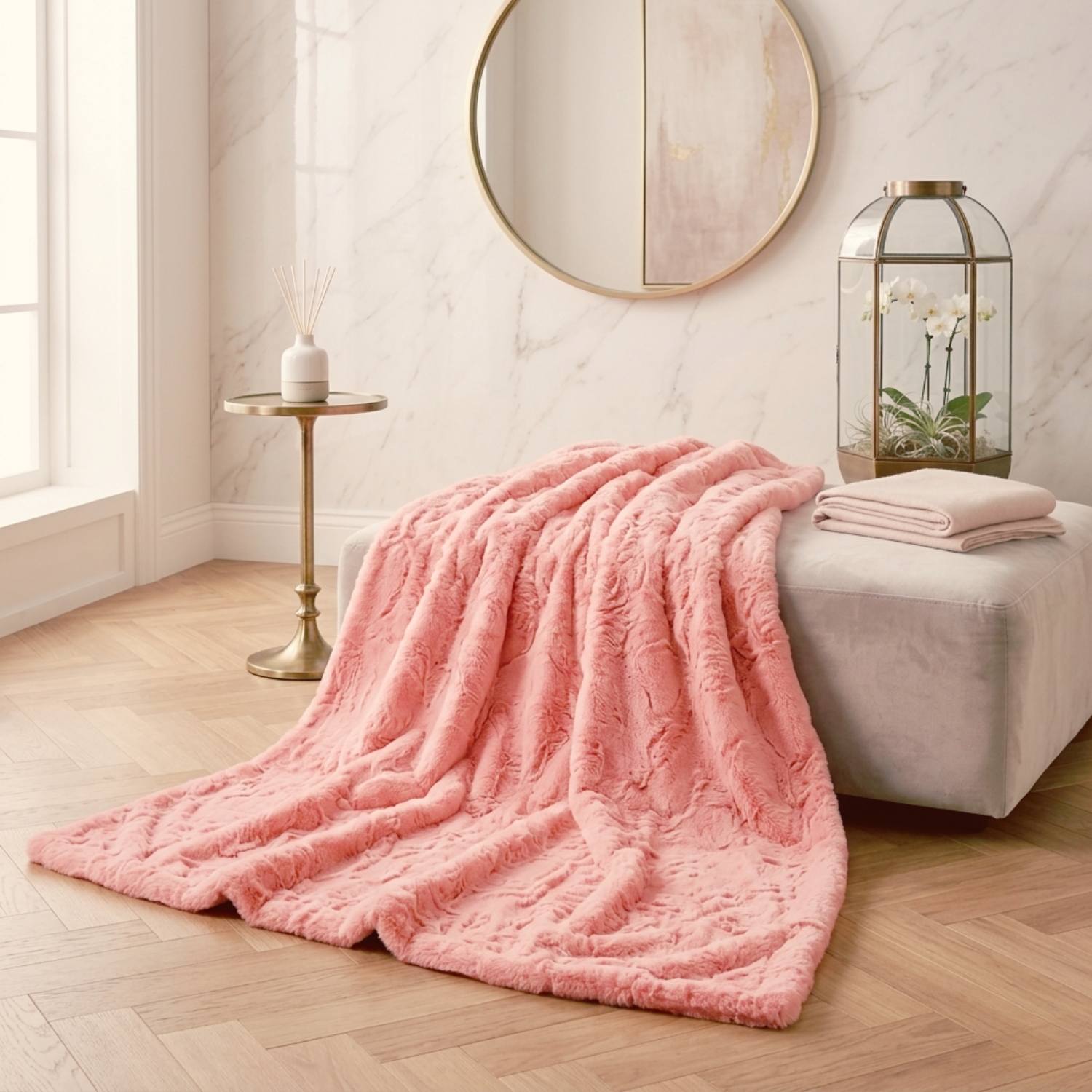 Couverture corail de luxe Plume Prestige - Jeté de lit double épaisseur fait main au Québec, texture ultra douce et poids réconfortant